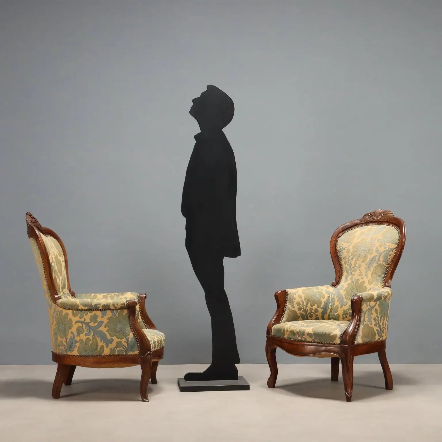 Luigi Filippo Walnut Armchairs - 19th Century Italy