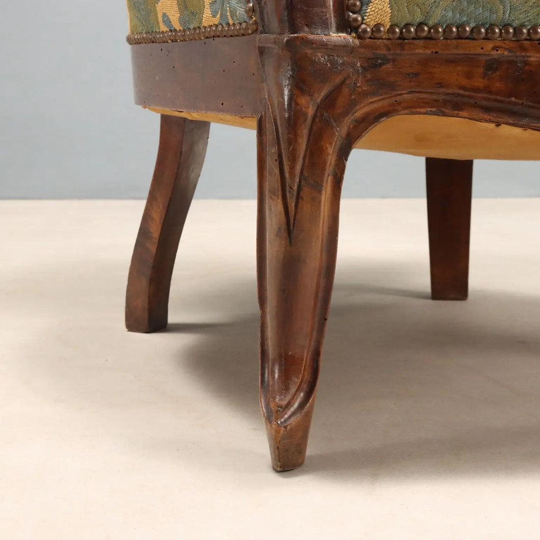 Luigi Filippo Walnut Armchairs - 19th Century Italy