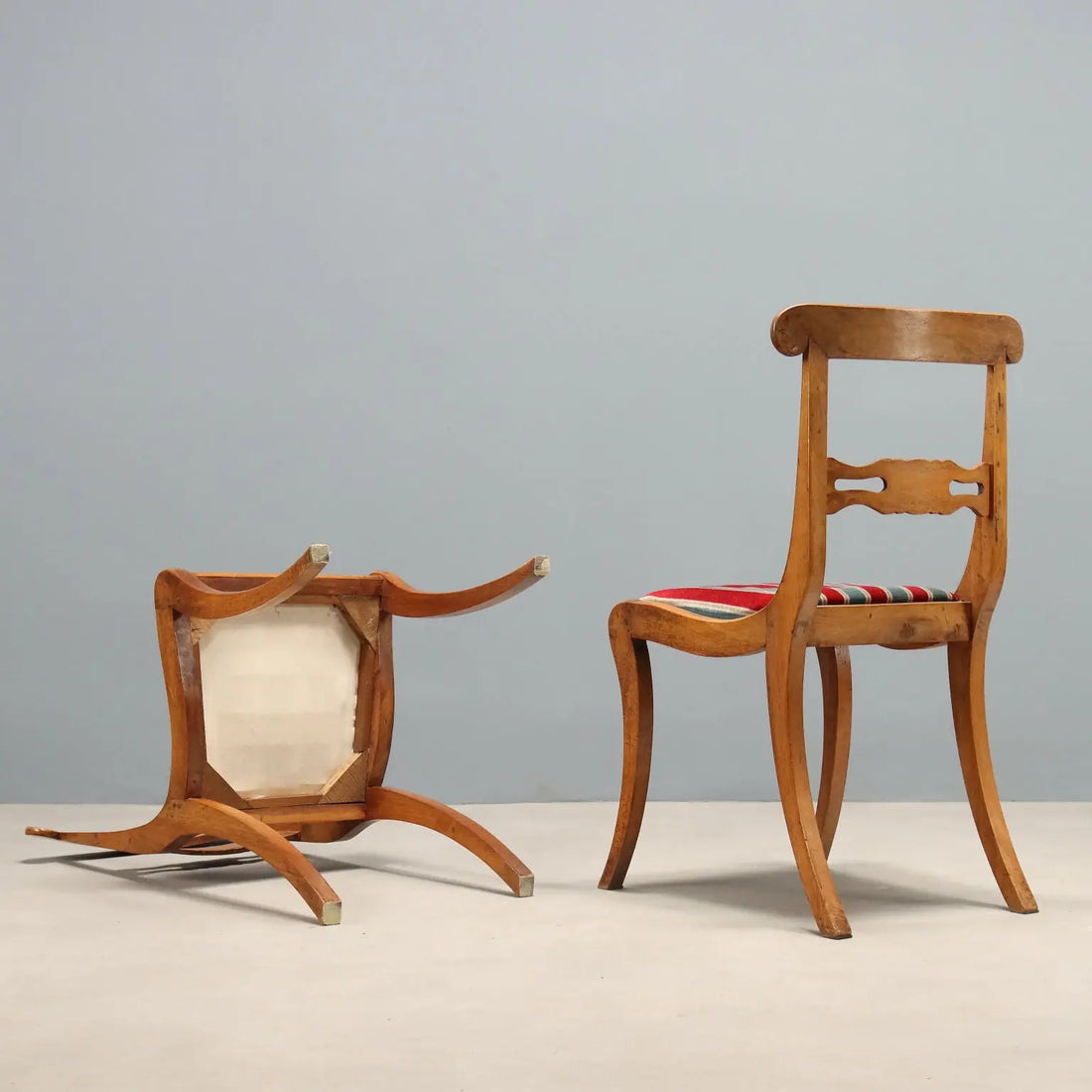 Antique Walnut Chairs - Italy 19th Century