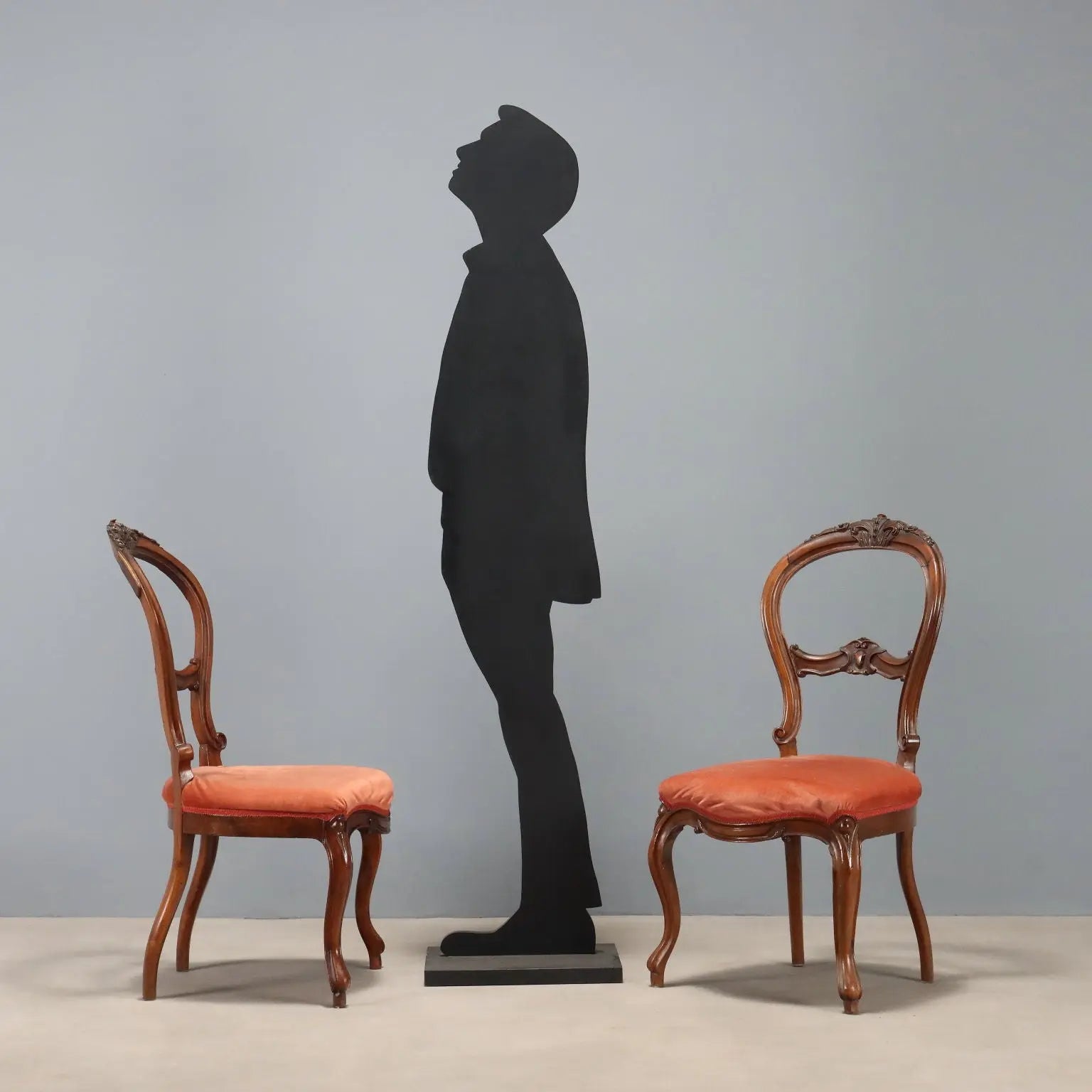 Louis Philippe Walnut Chairs, 19th Century Italy