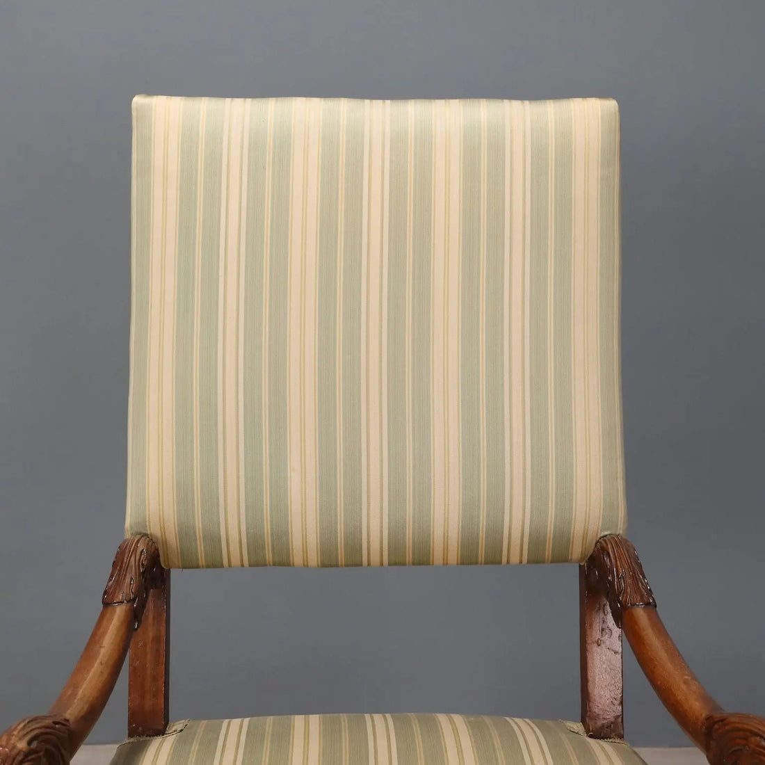 Baroque Walnut High Chair - Italy 17th-18th Century