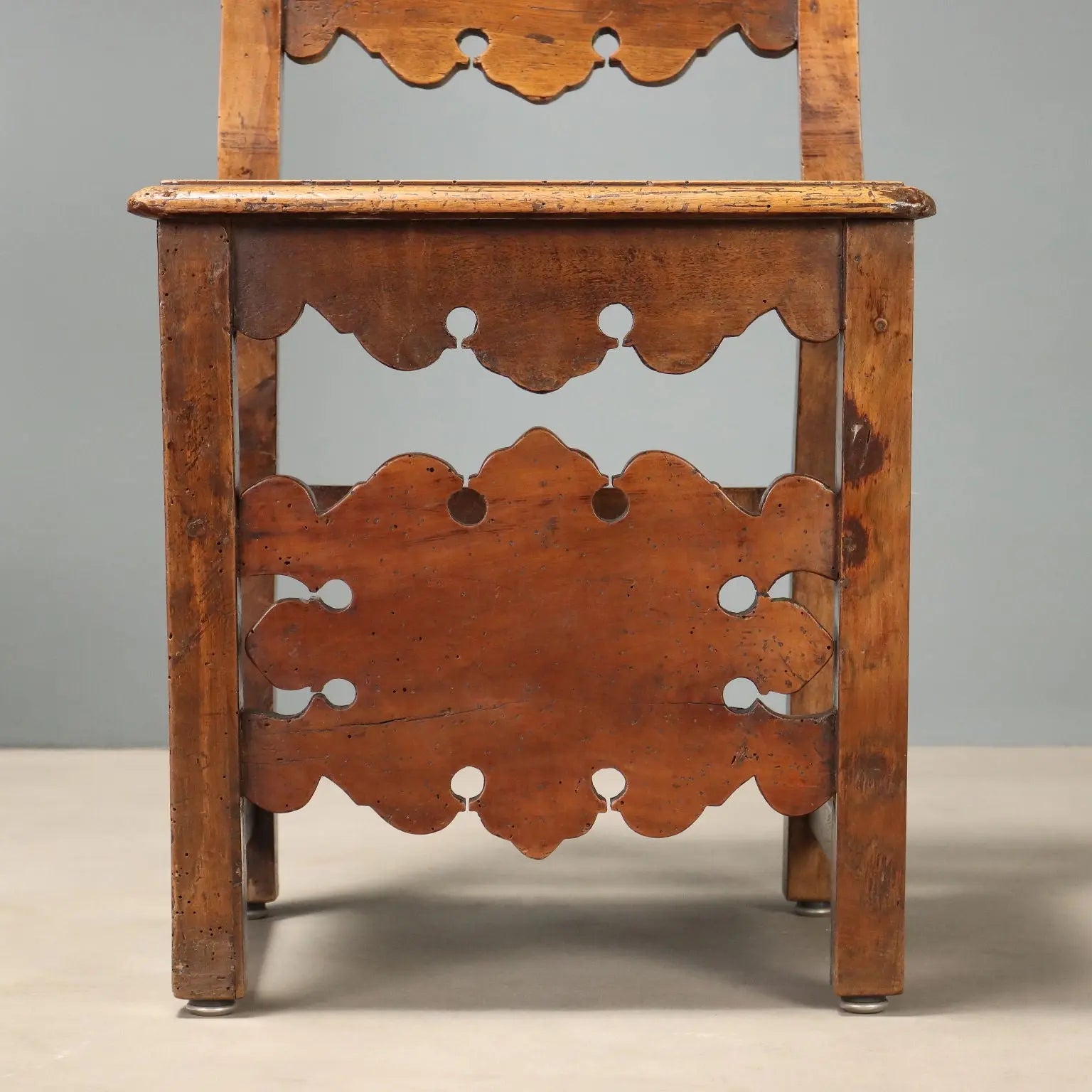 Pair of Baroque Walnut Chairs - Italy 18th Century
