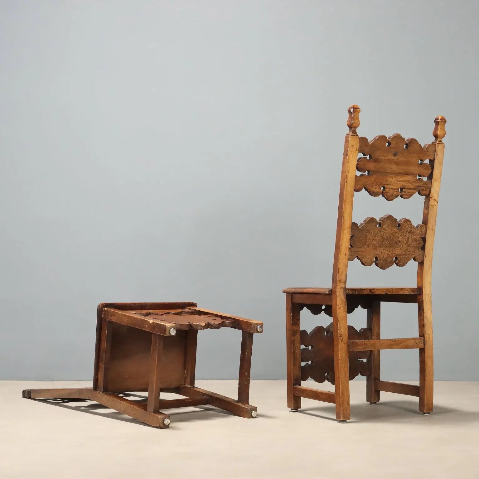 Pair of Baroque Walnut Chairs - Italy 18th Century