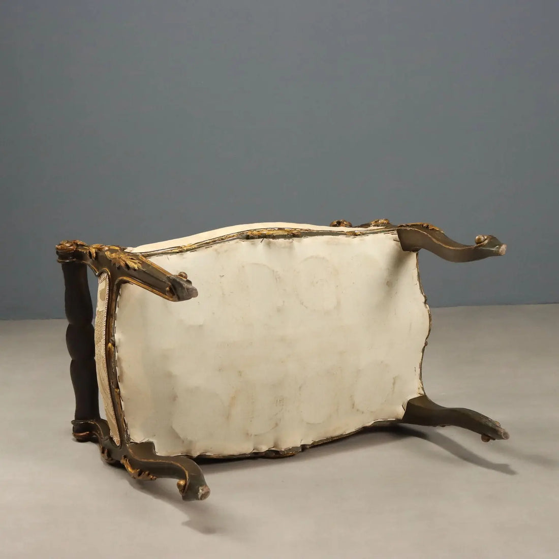 Barocchetto Stool in Gilded Carved Wood
