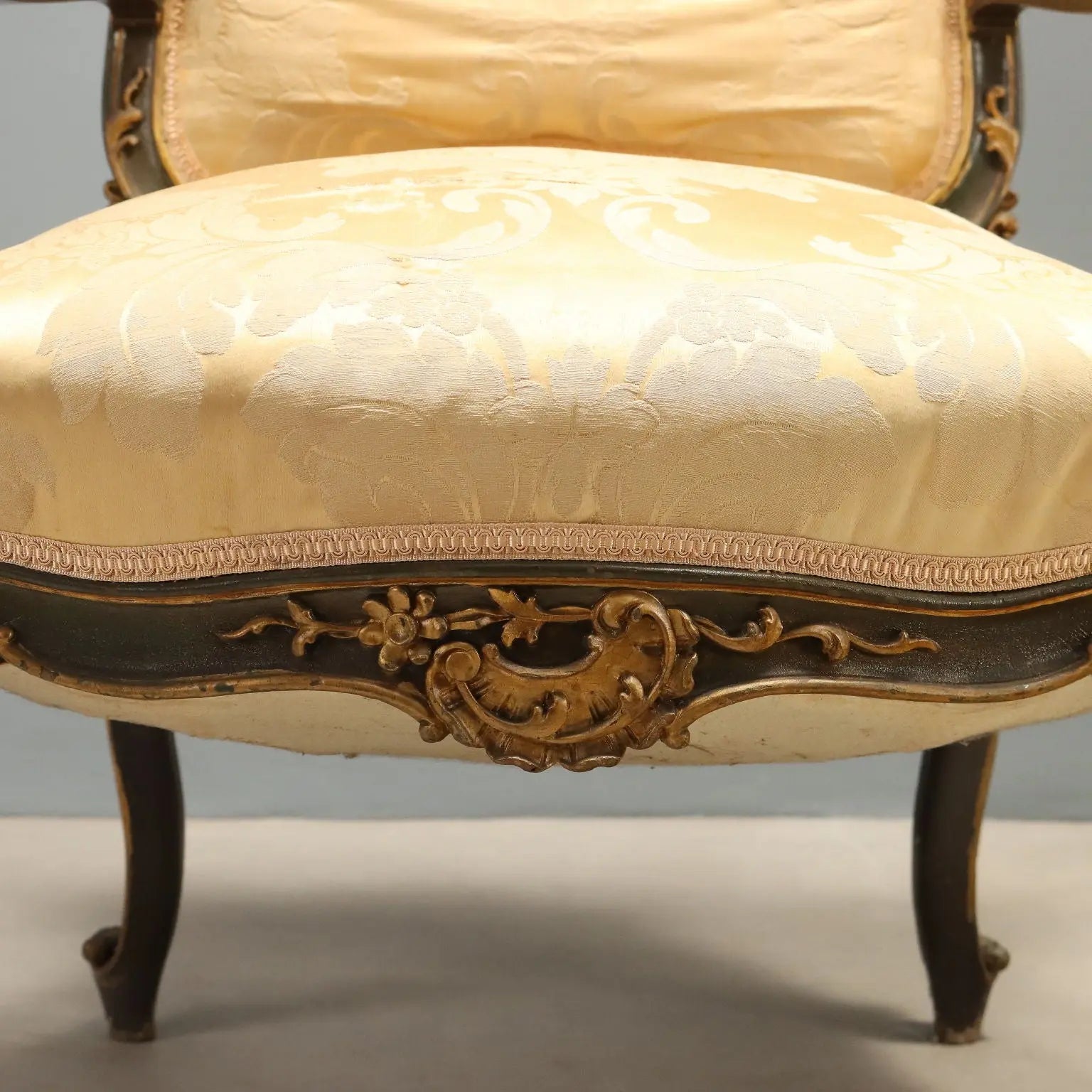 Barocchetto Chairs and Armchairs in Gilded Wood