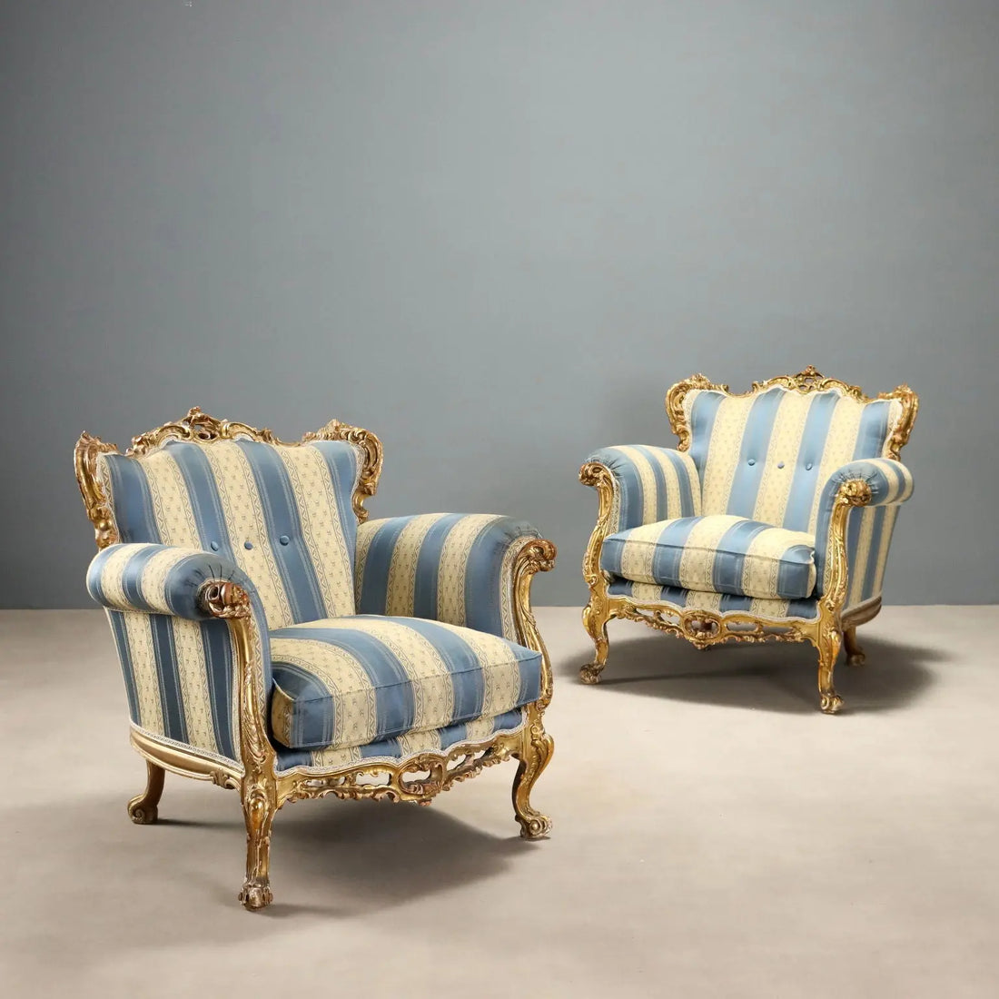 Pair of Barocchetto Style Armchairs - Italy 20th Century