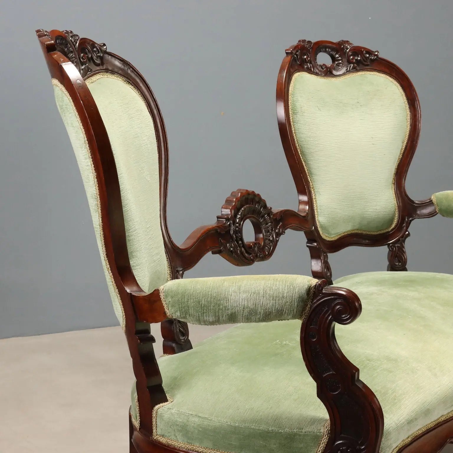 Louis Philippe Walnut Sofa Mid-1800s