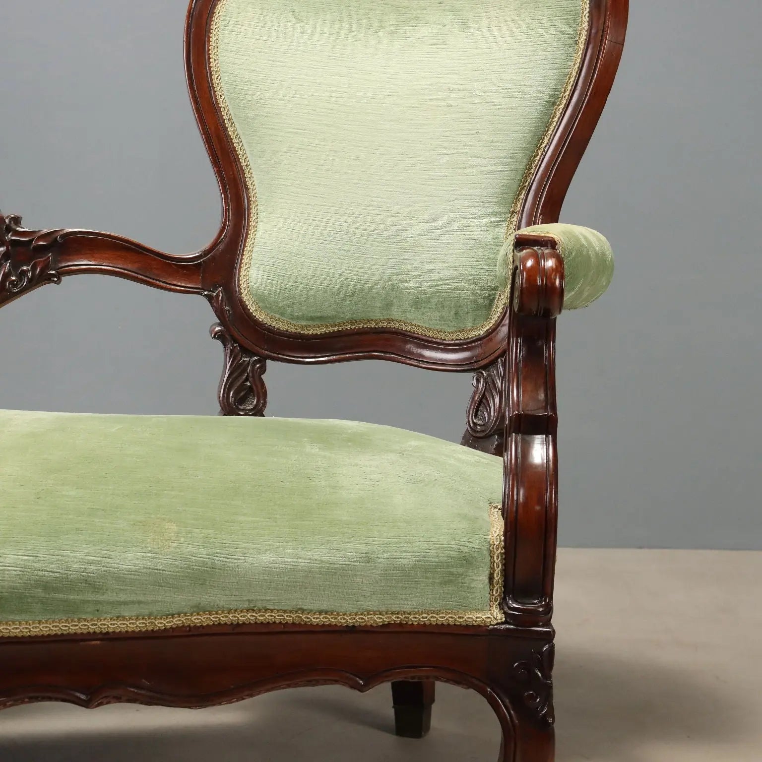 Louis Philippe Walnut Sofa Mid-1800s