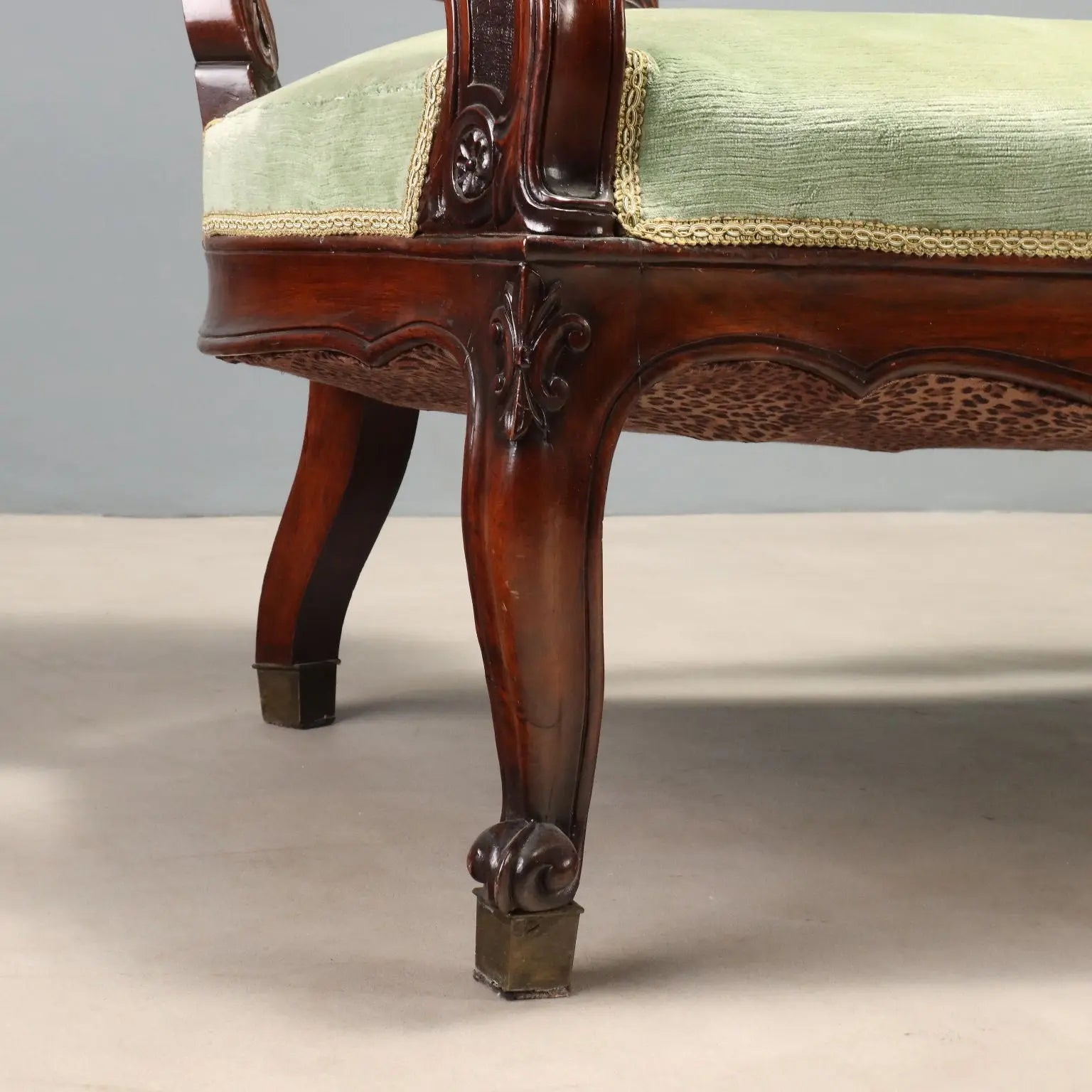 Louis Philippe Walnut Sofa Mid-1800s