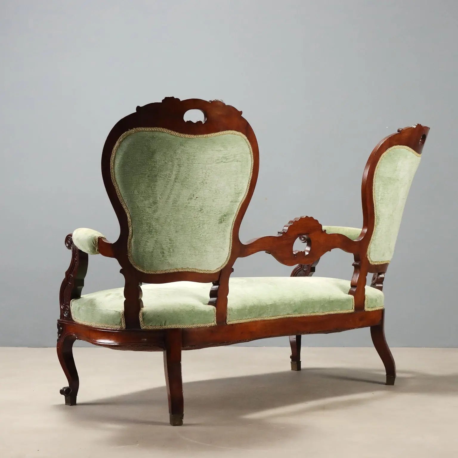 Louis Philippe Walnut Sofa Mid-1800s