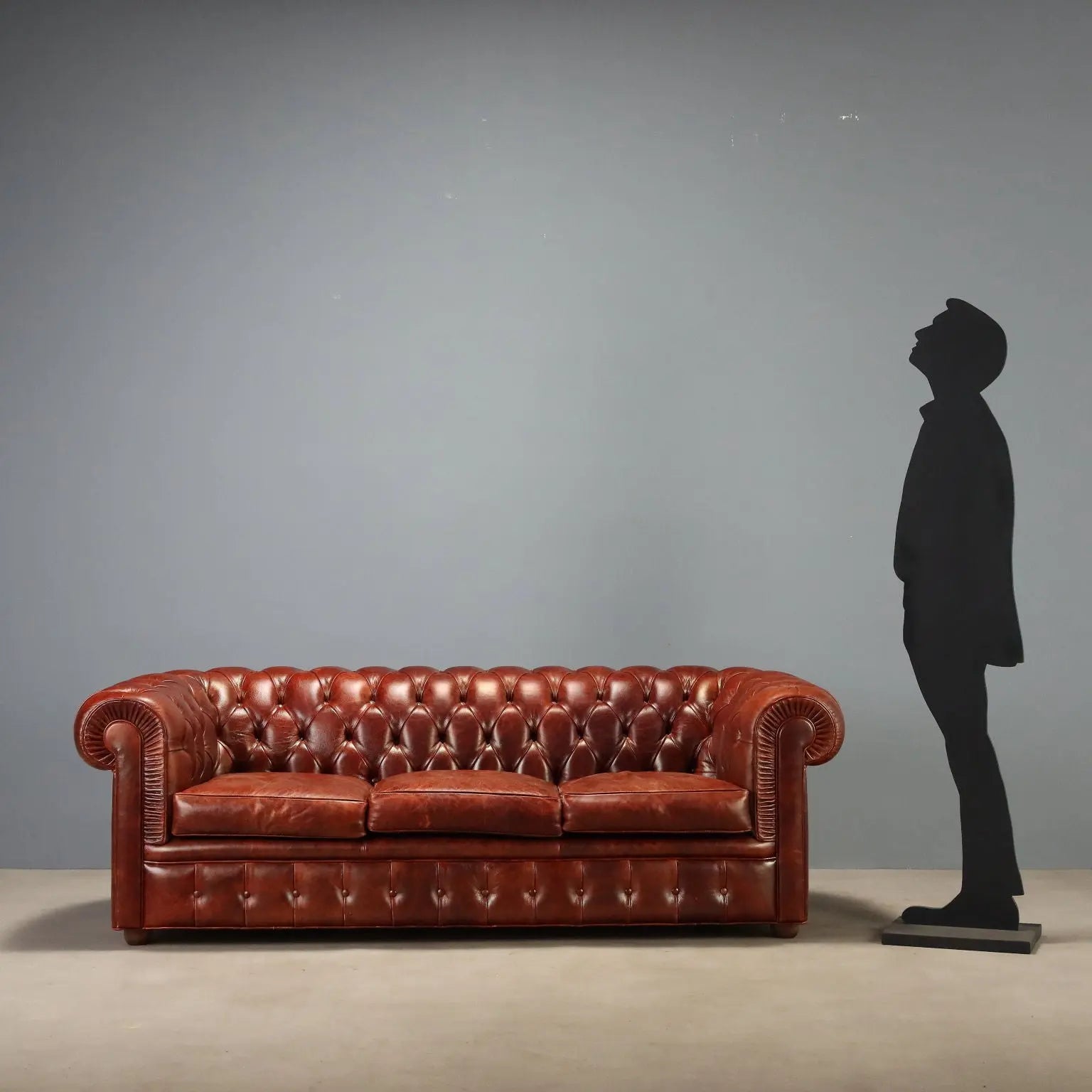 Tobacco Leather Chesterfield Sofa