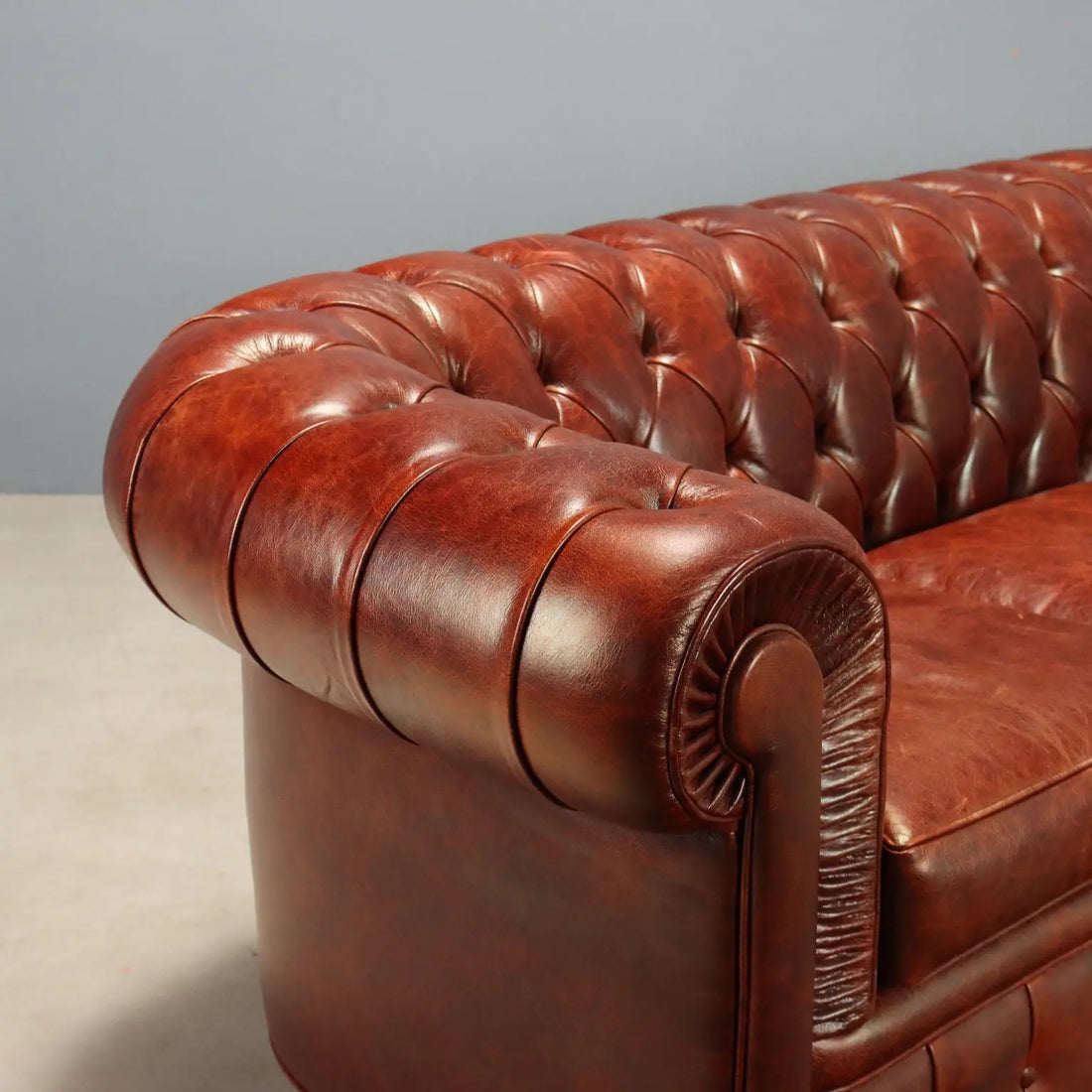 Tobacco Leather Chesterfield Sofa