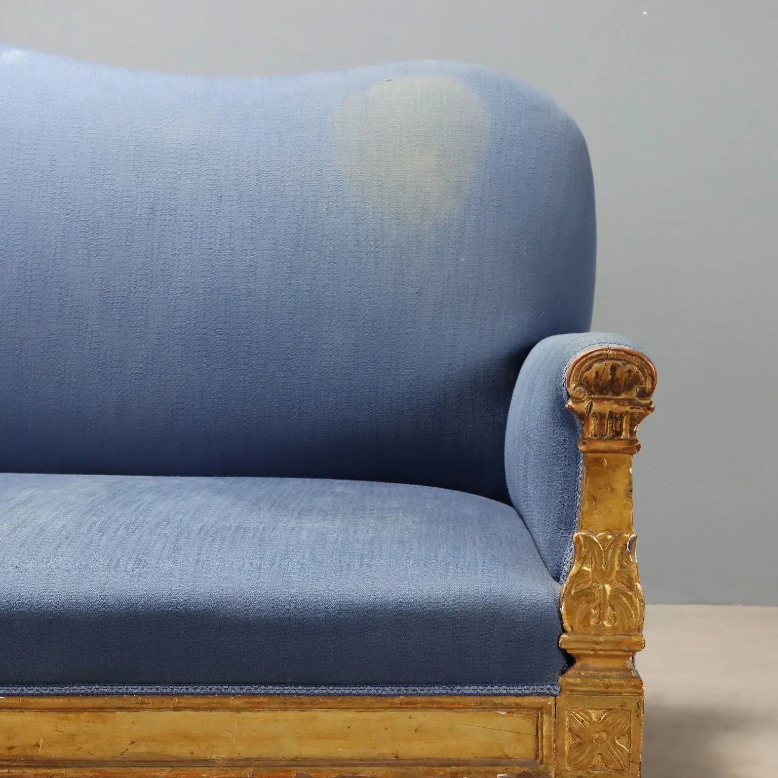 Restoration Walnut Sofa - 19th Century