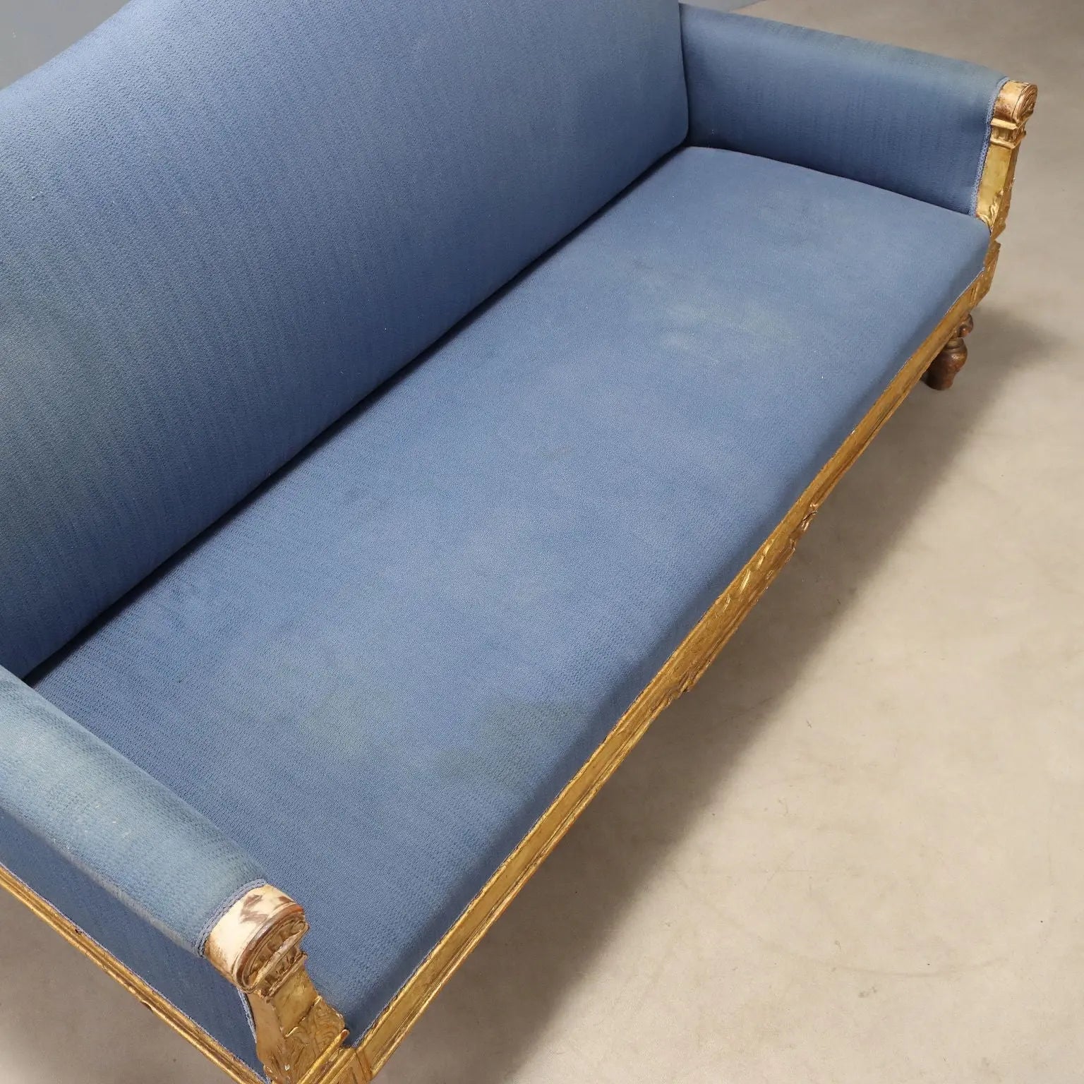 Restoration Walnut Sofa - 19th Century