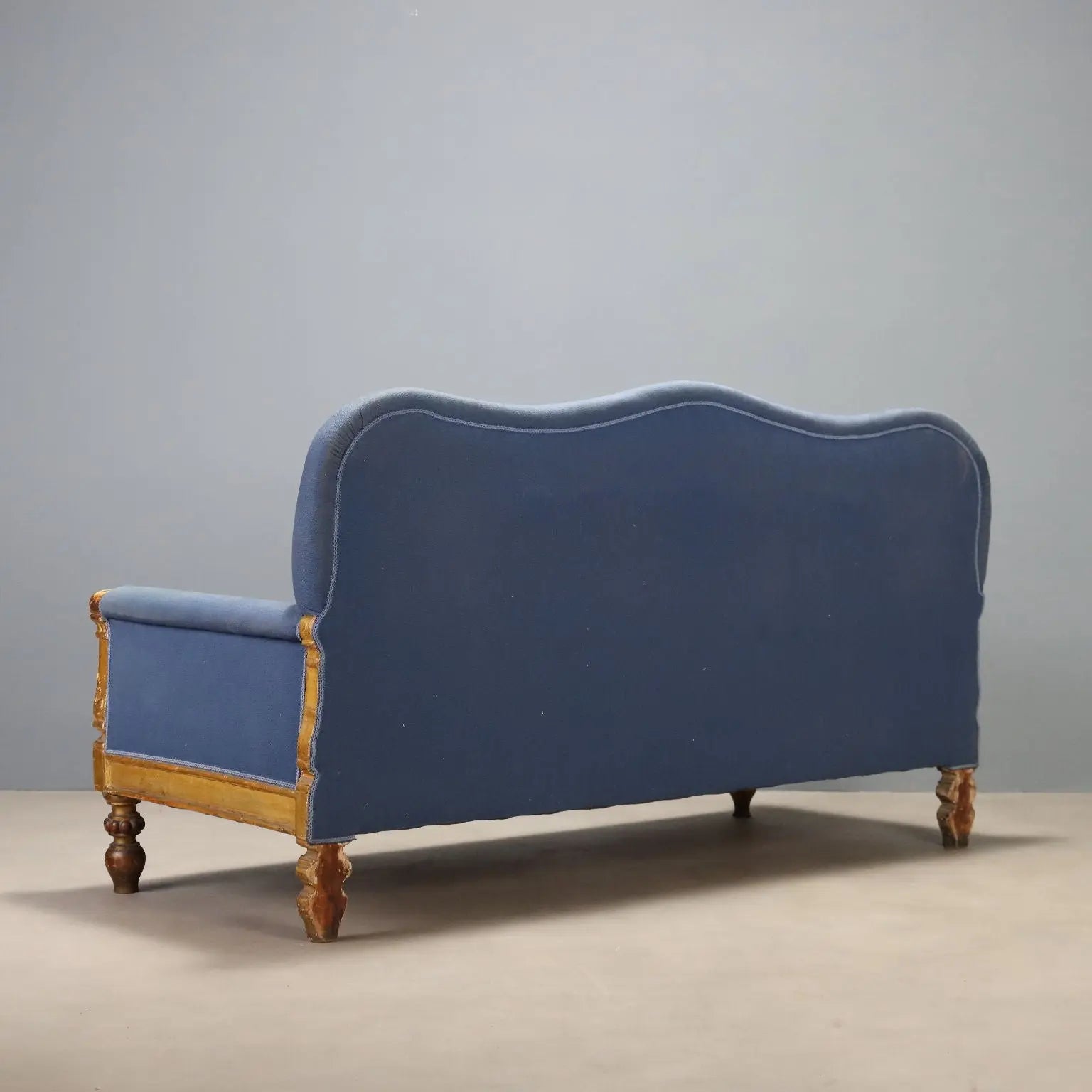 Restoration Walnut Sofa - 19th Century