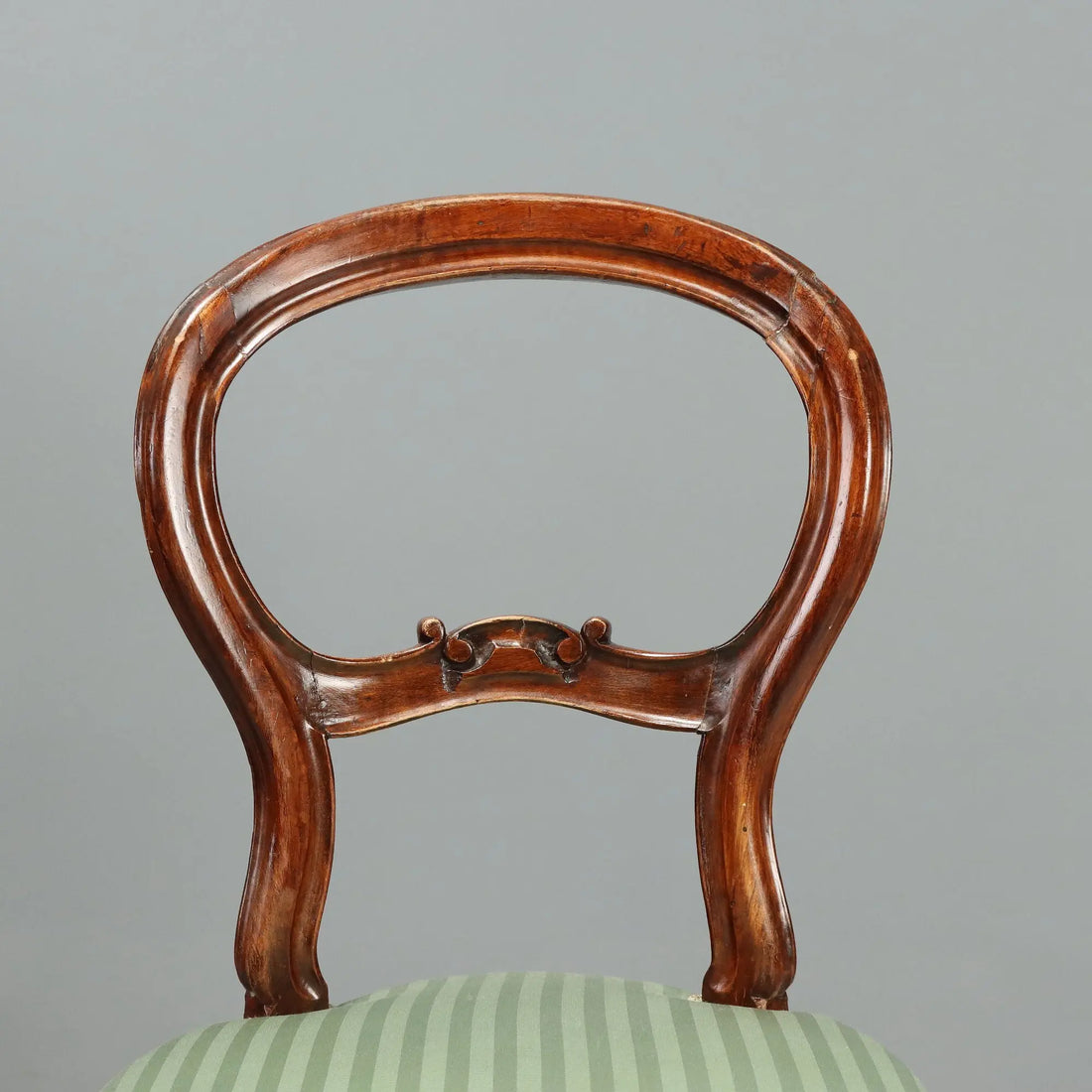 Antique Chairs Louis Philippe Carved Walnut Italy XIX Century