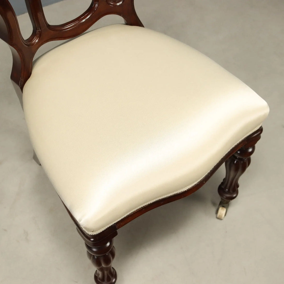 Antique Victorian Chairs Mahogany Fabric United Kingdom XIX Century