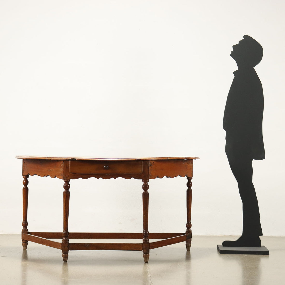  | Antiques  Consoles