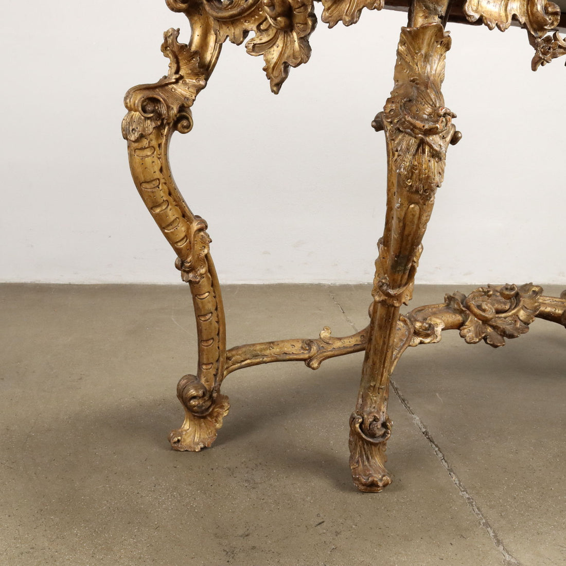  | Antiques  Consoles