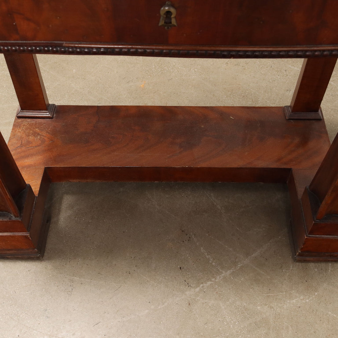  | Antiques  Consoles