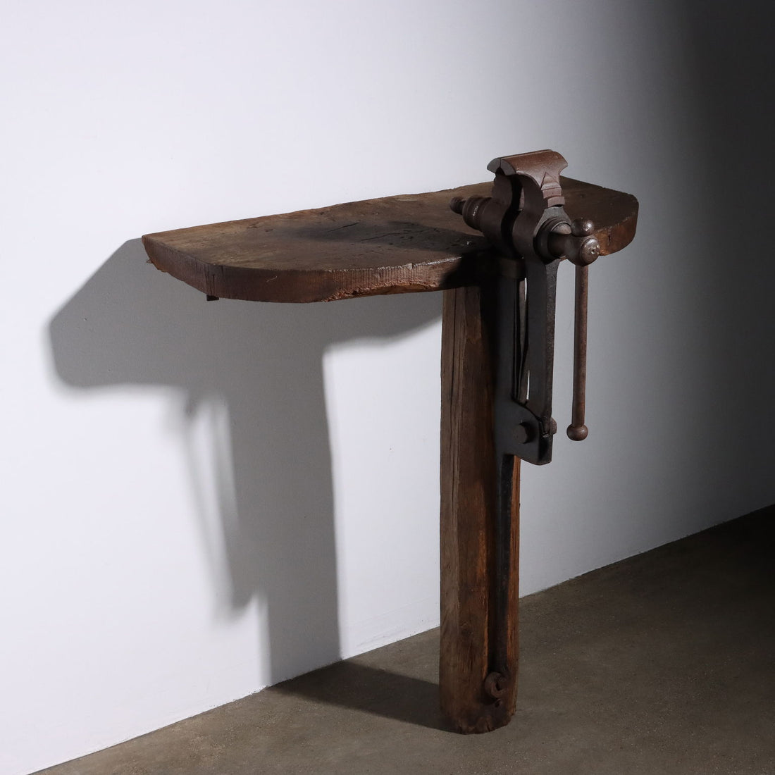  | Antiques  Consoles