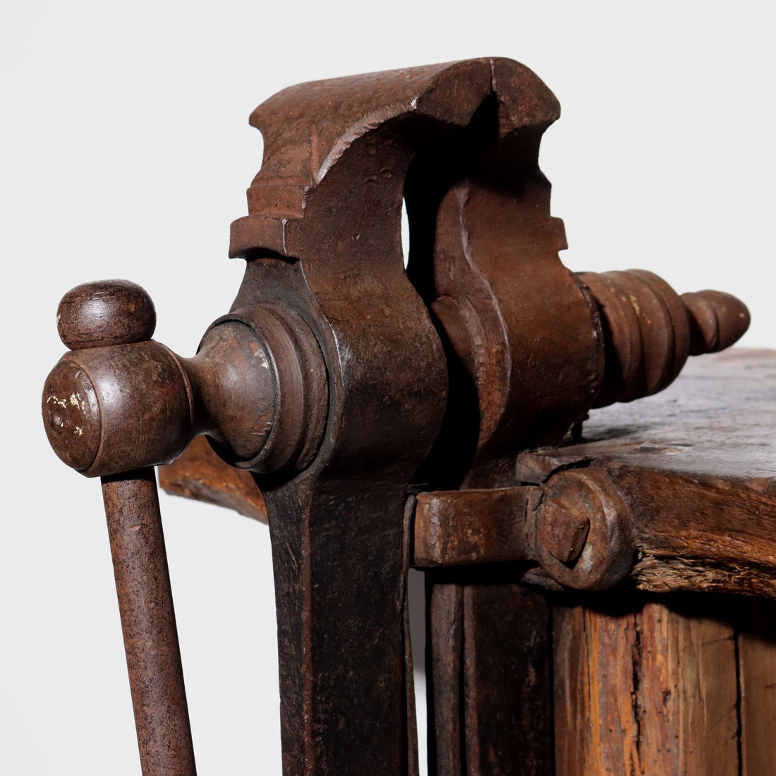  | Antiques  Consoles