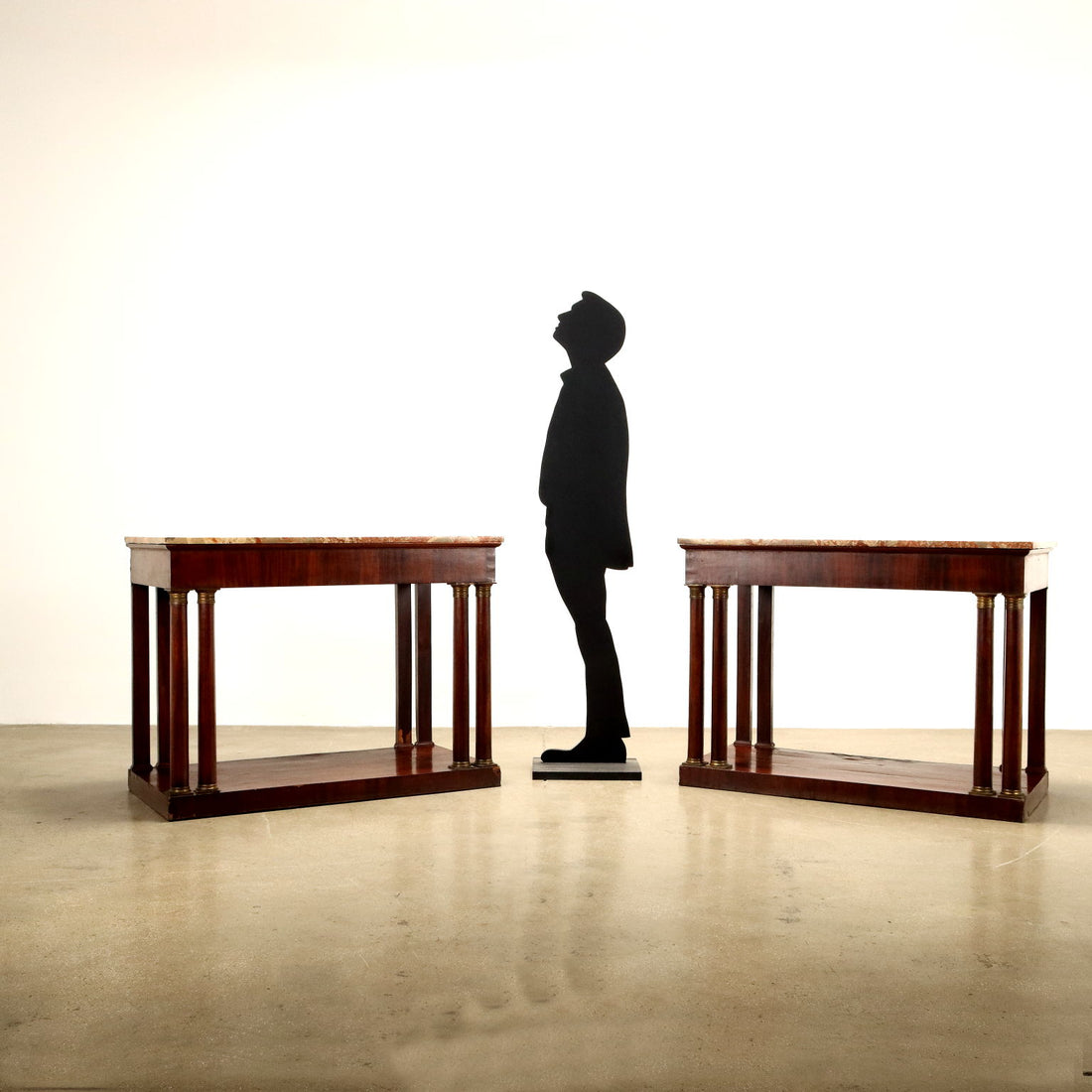  | Antiques  Consoles