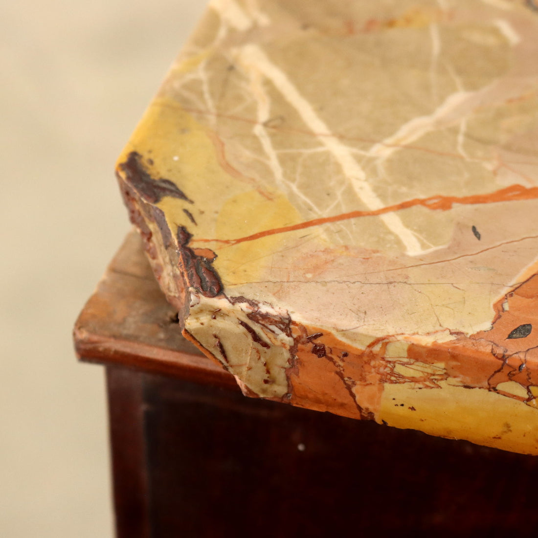  | Antiques  Consoles