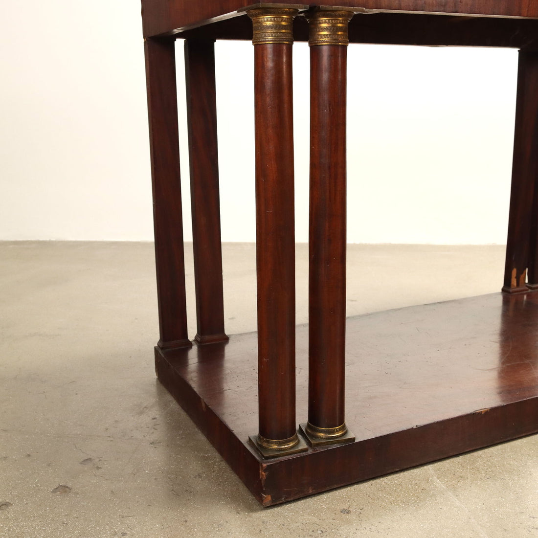  | Antiques  Consoles