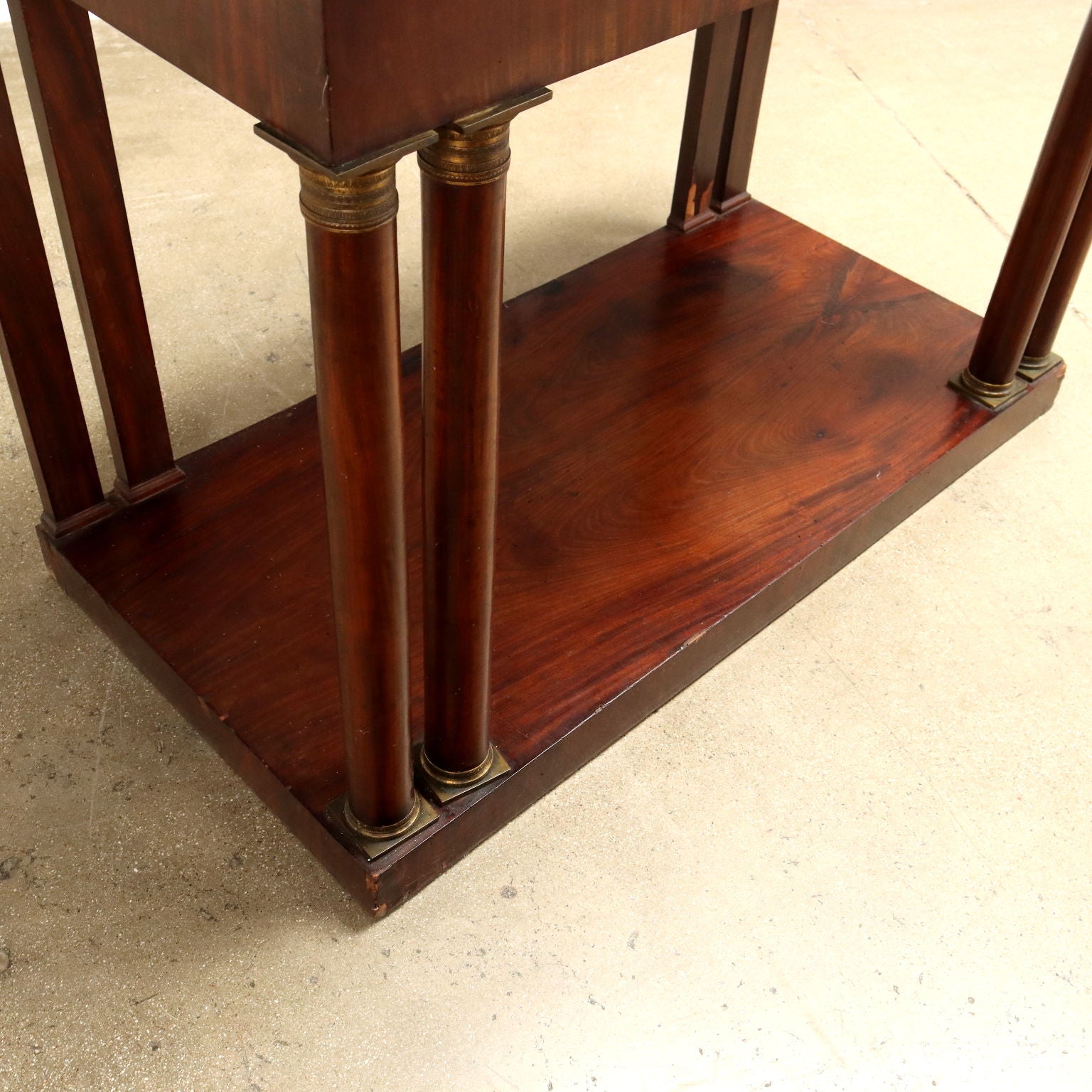  | Antiques  Consoles