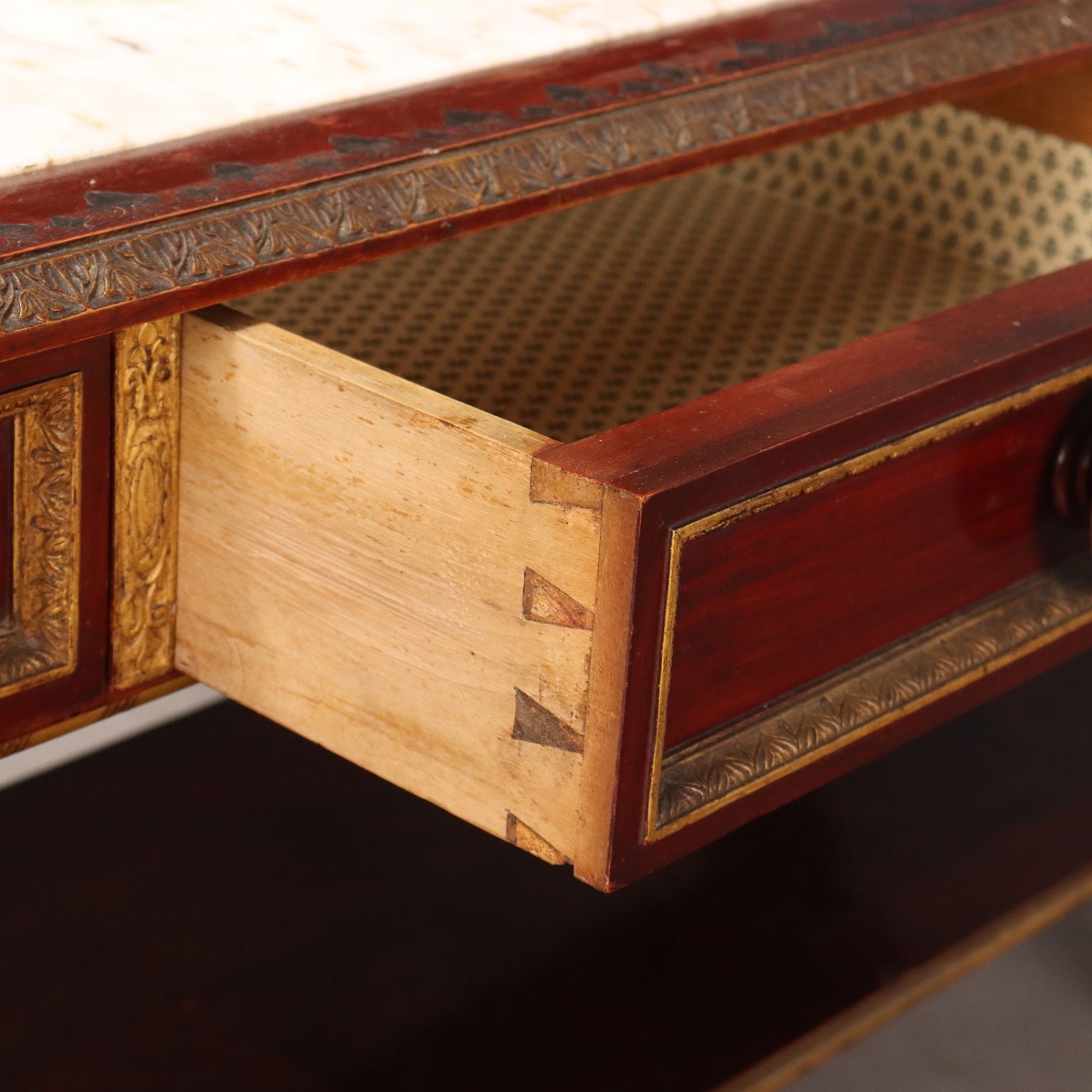  | Antiques  Consoles