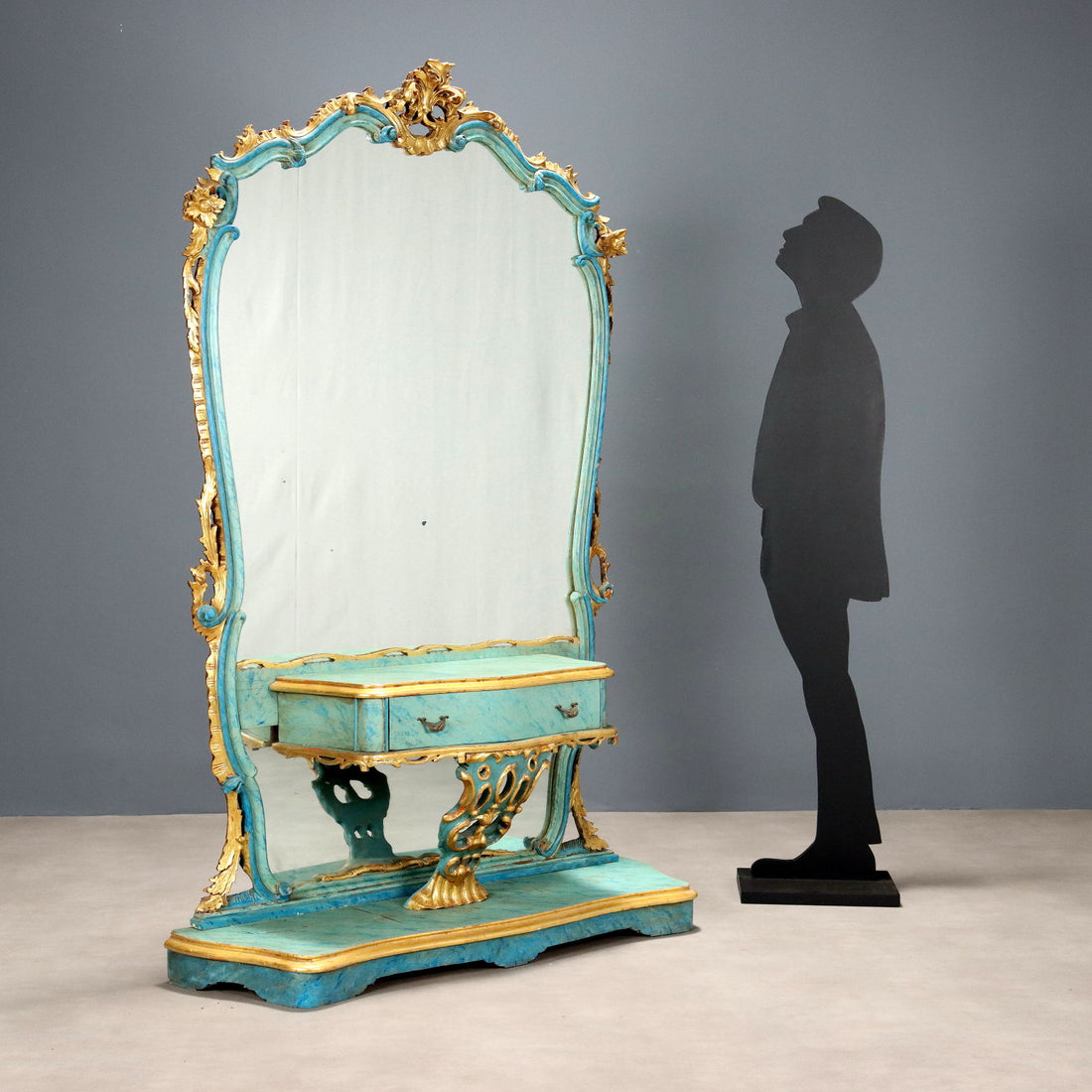  | Antiques  Consoles