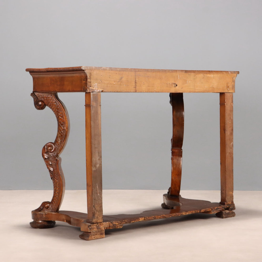  | Antiques  Consoles