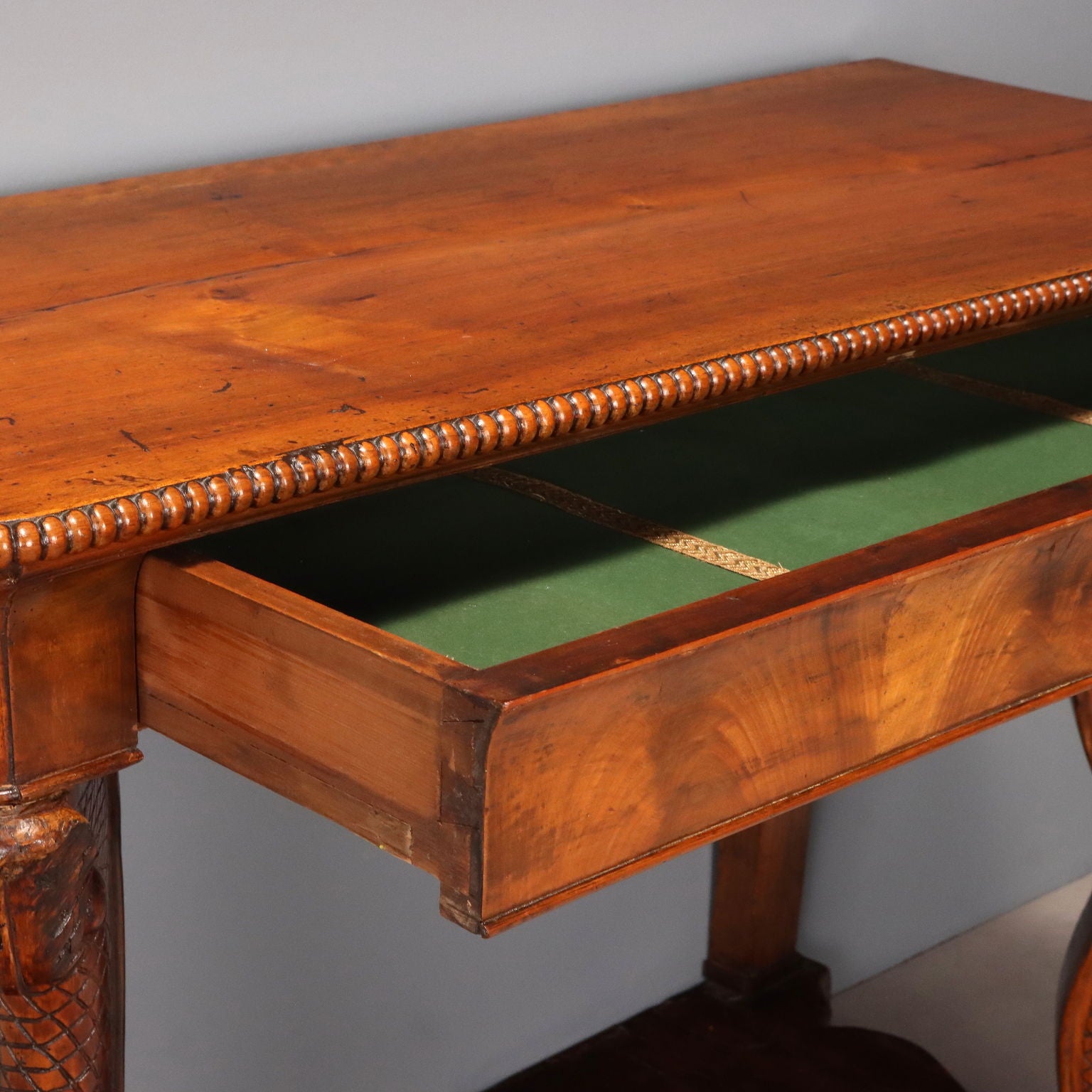  | Antiques  Consoles