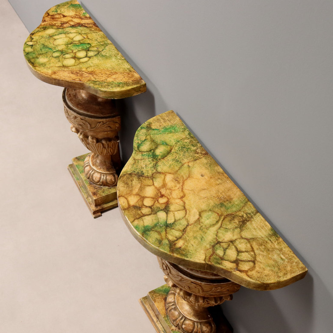  | Antiques  Consoles