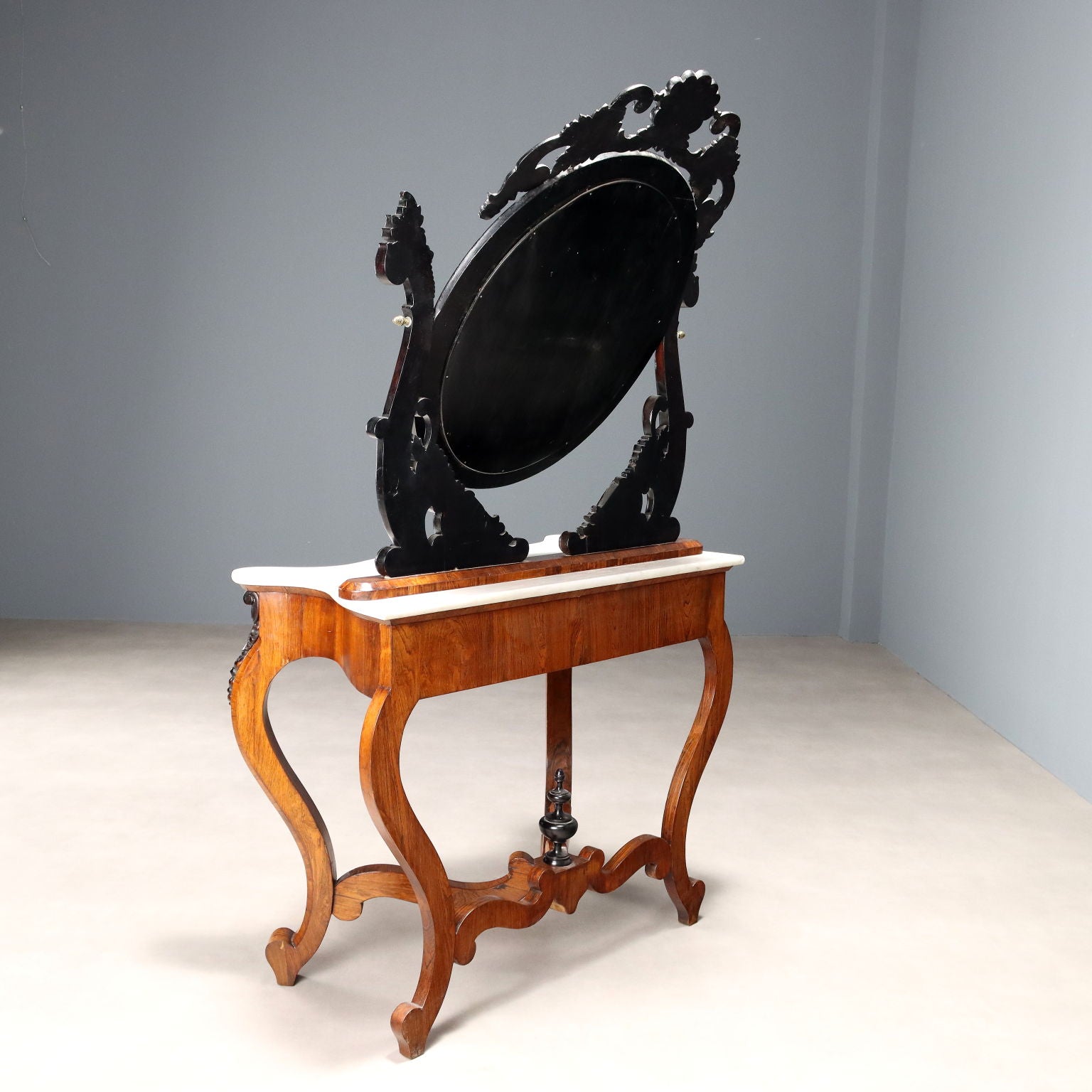  | Antiques  Consoles