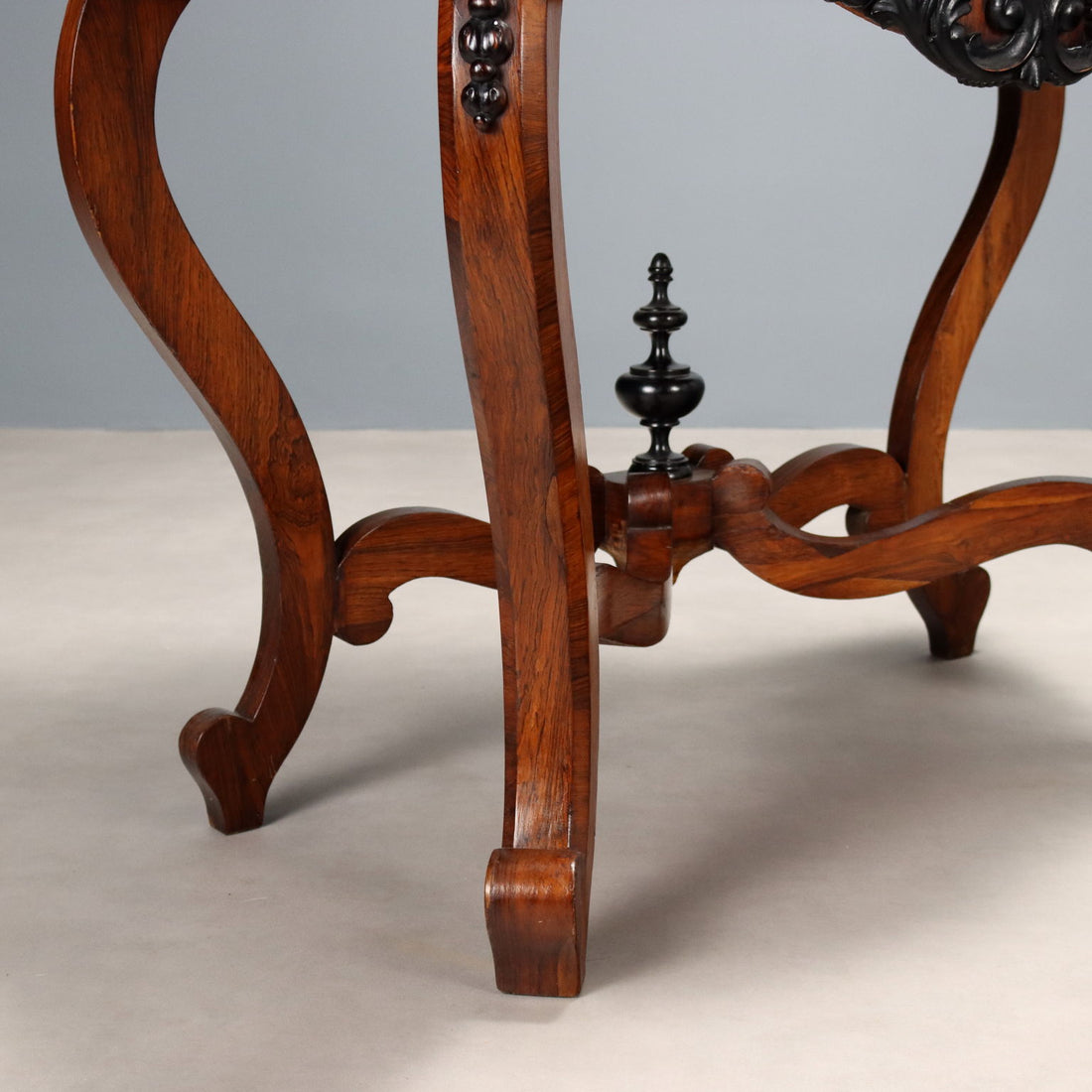  | Antiques  Consoles