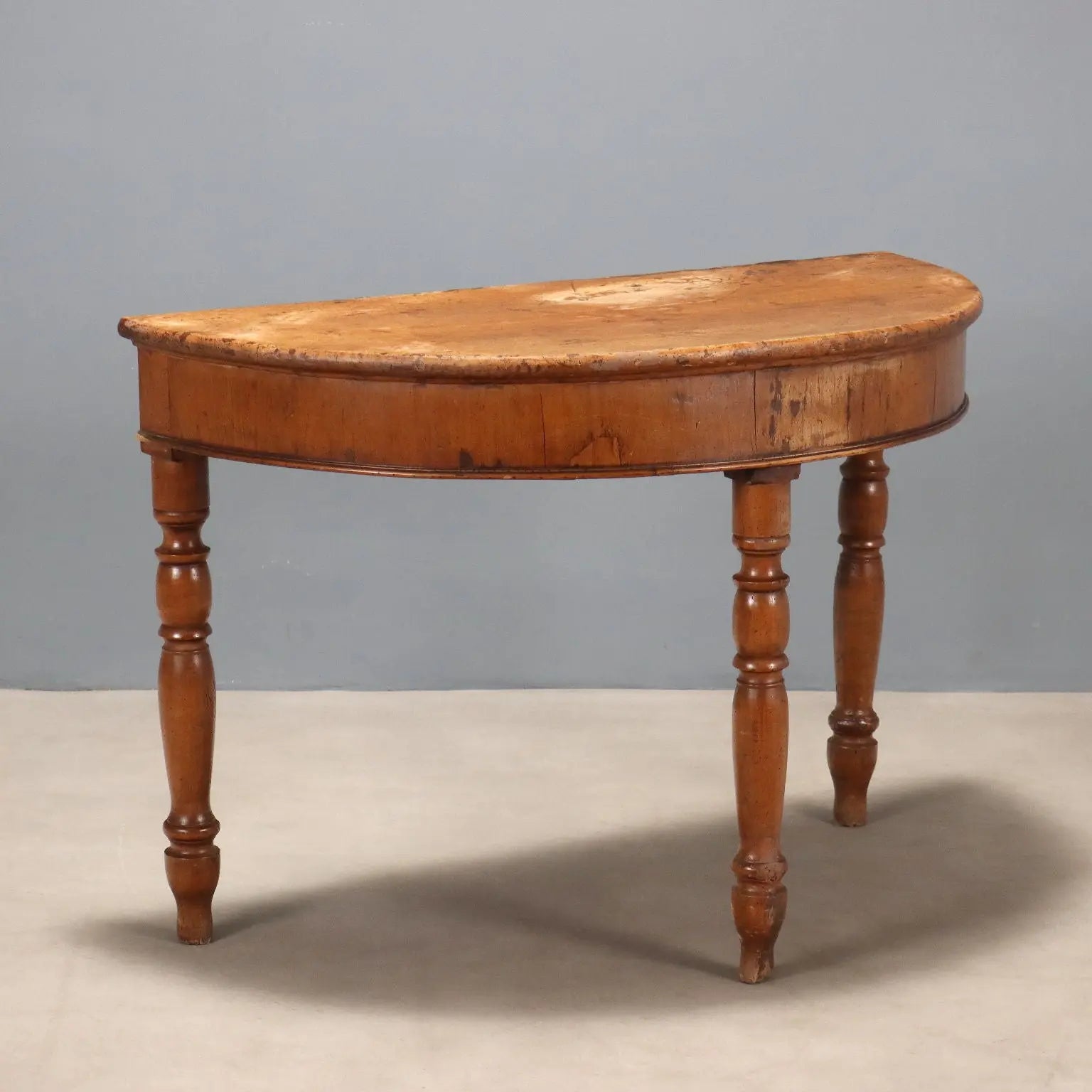 Walnut Console Table - Italy 19th Century