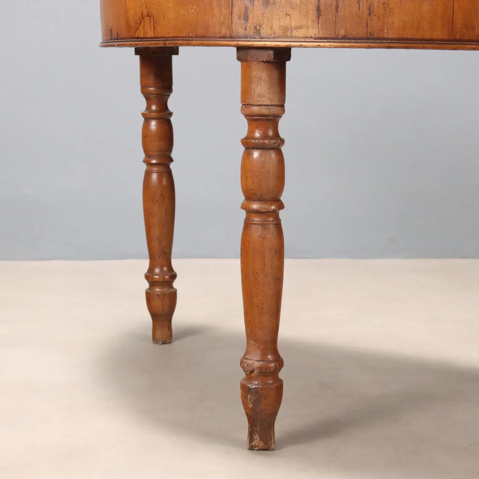 Walnut Console Table - Italy 19th Century