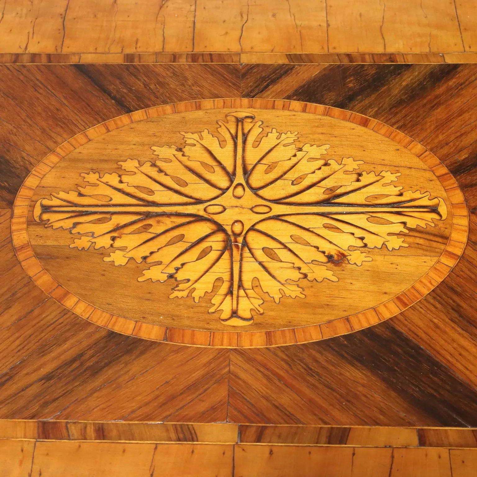 Antique Console Neoclassical Style Walnut Maple Italy XX Century - Italy, Early XX Century | Antiques | Consoles