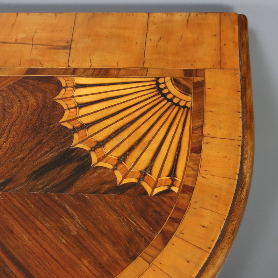 Antique Console Neoclassical Style Walnut Maple Italy XX Century - Italy, Early XX Century | Antiques | Consoles