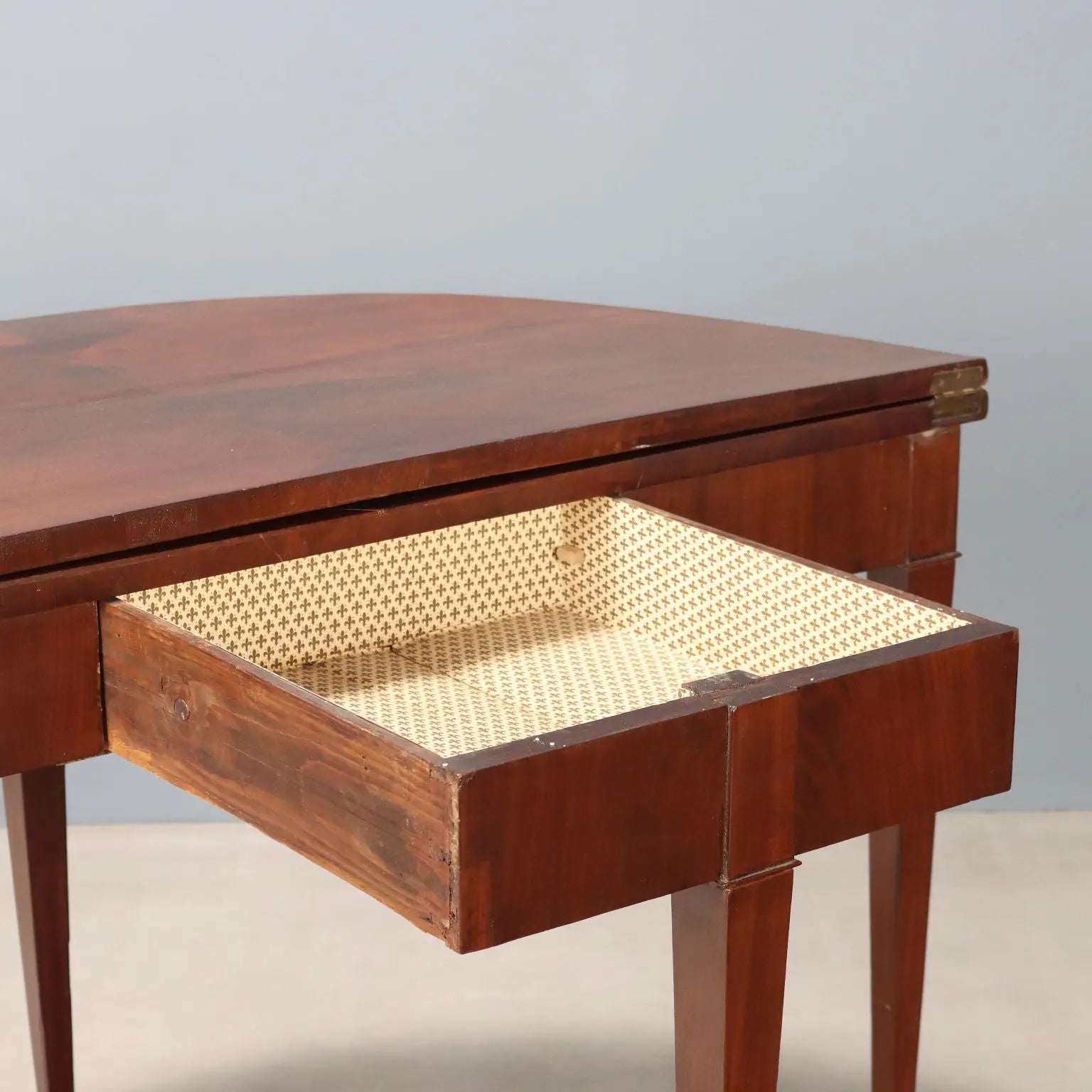 Antique Half-Moon Console Mahogany Openable Top XIX Century