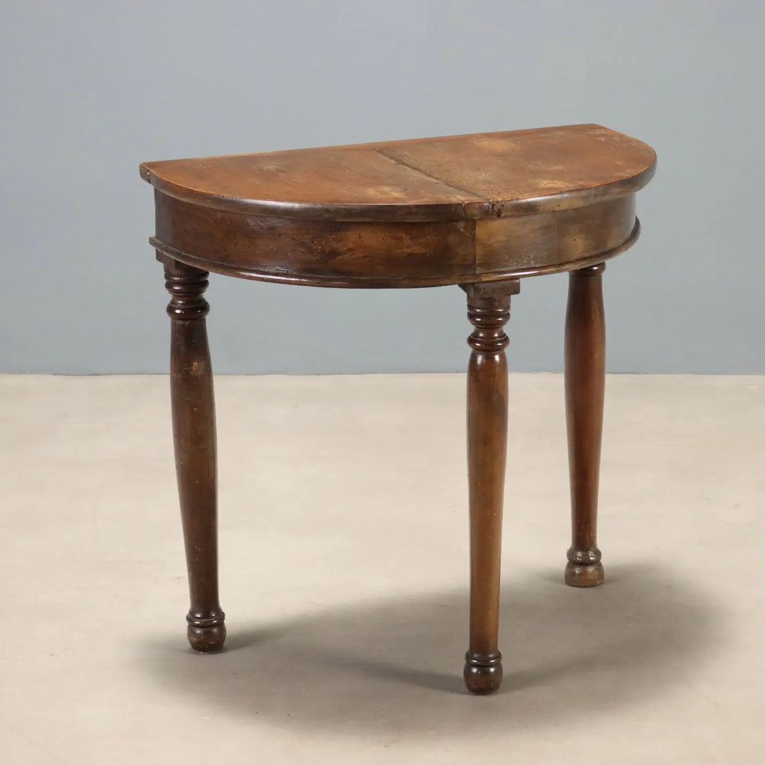 Demi Lune Console in Walnut - Italy 19th Century