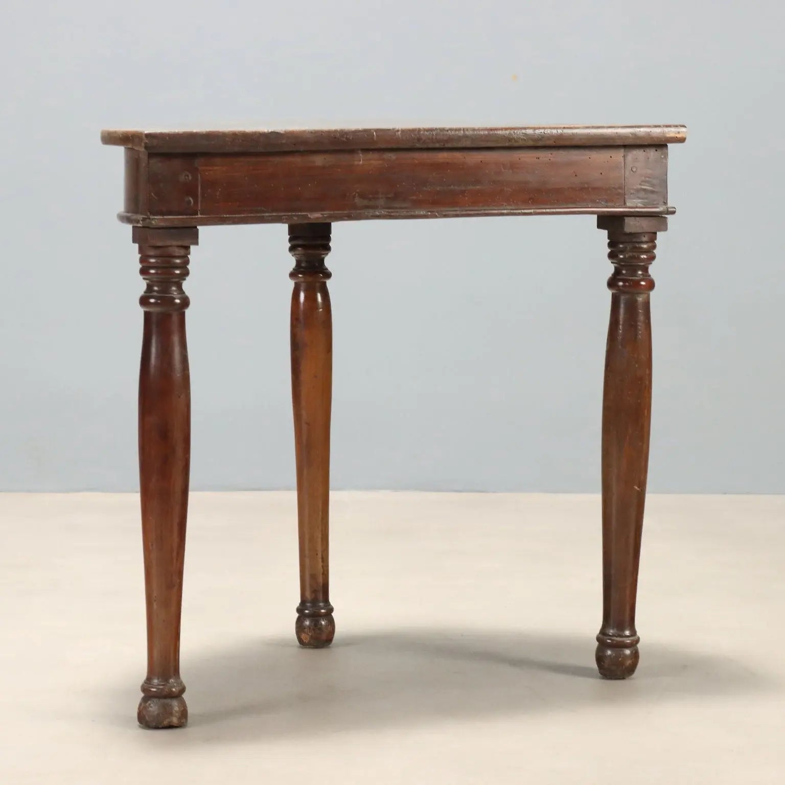 Demi Lune Console in Walnut - Italy 19th Century