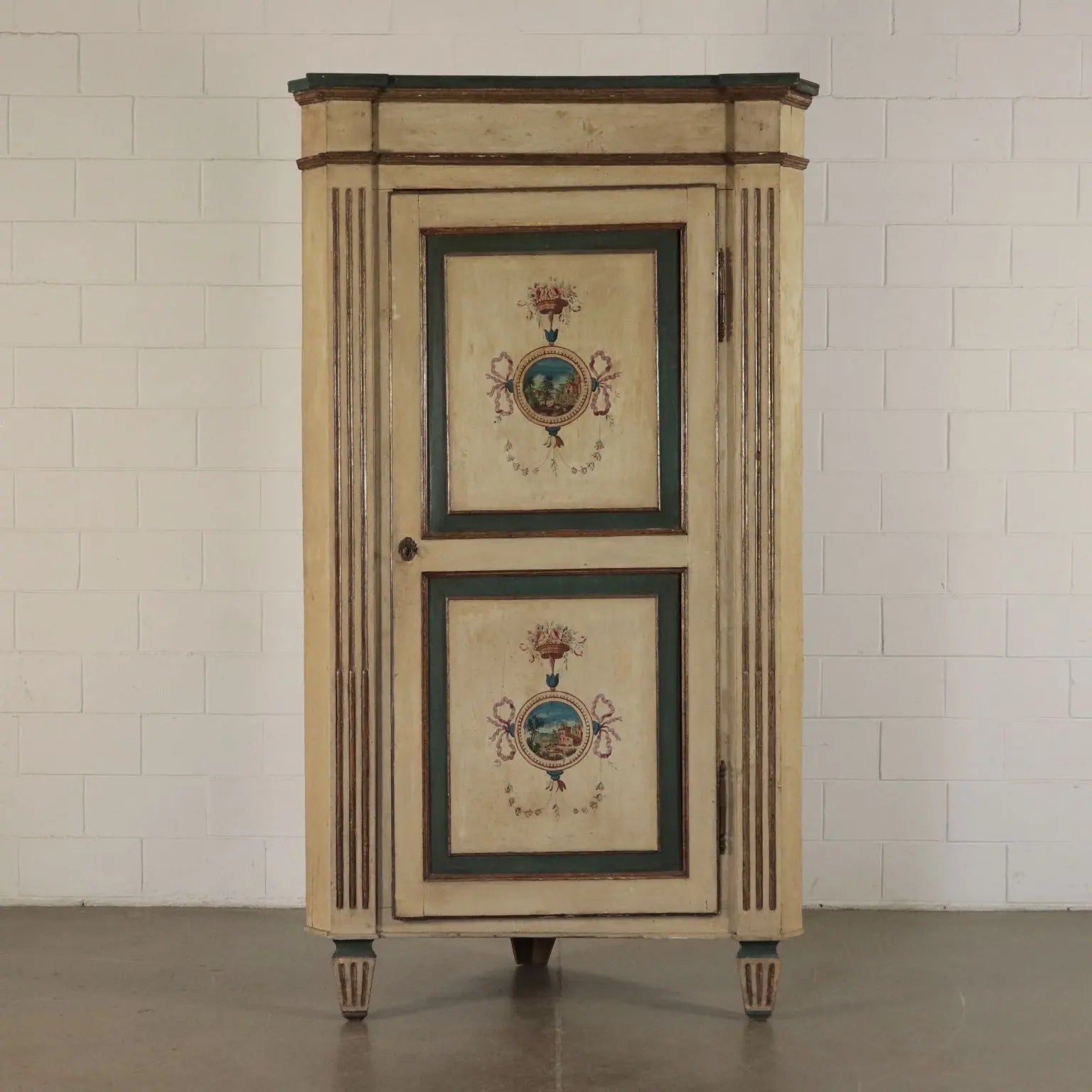18th Century Italian Neoclassical Corner Cabinets