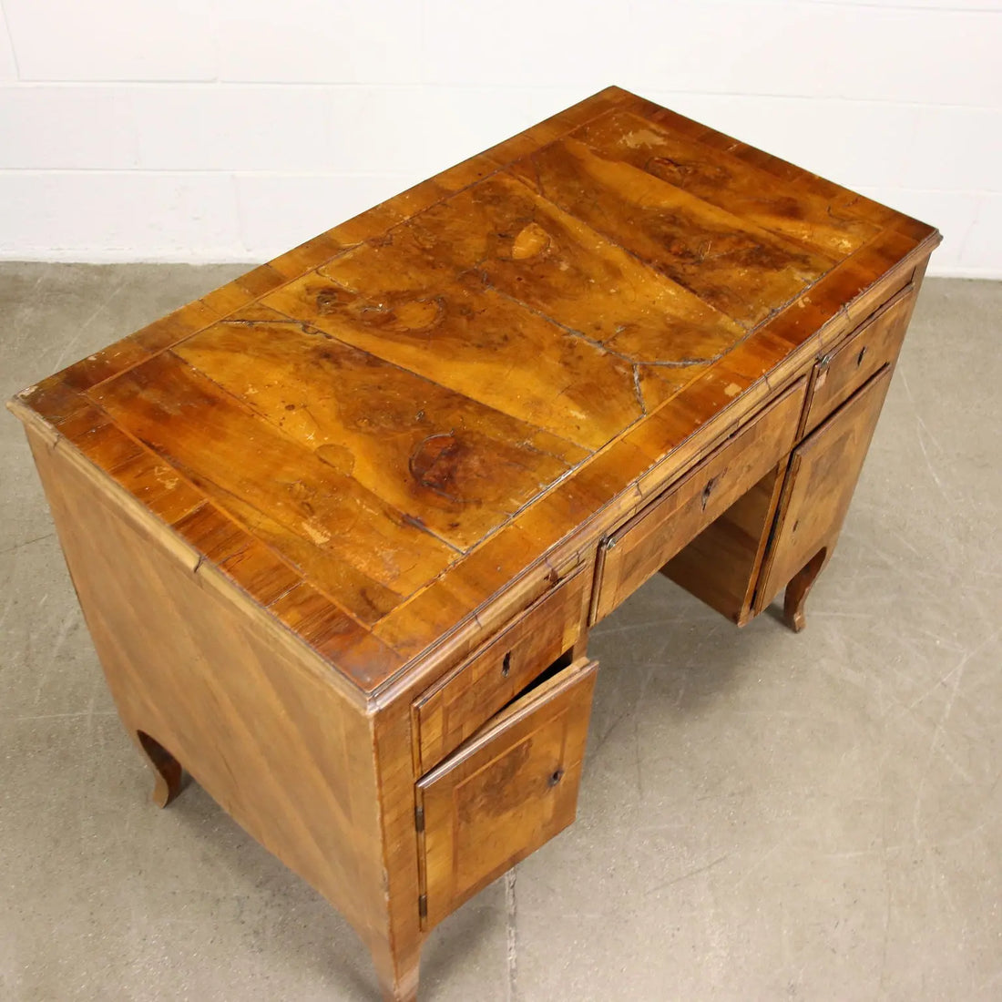 Desk Various Woods Italy XX Century - Italy 20th century | Antiques | Desks & Writing Desks