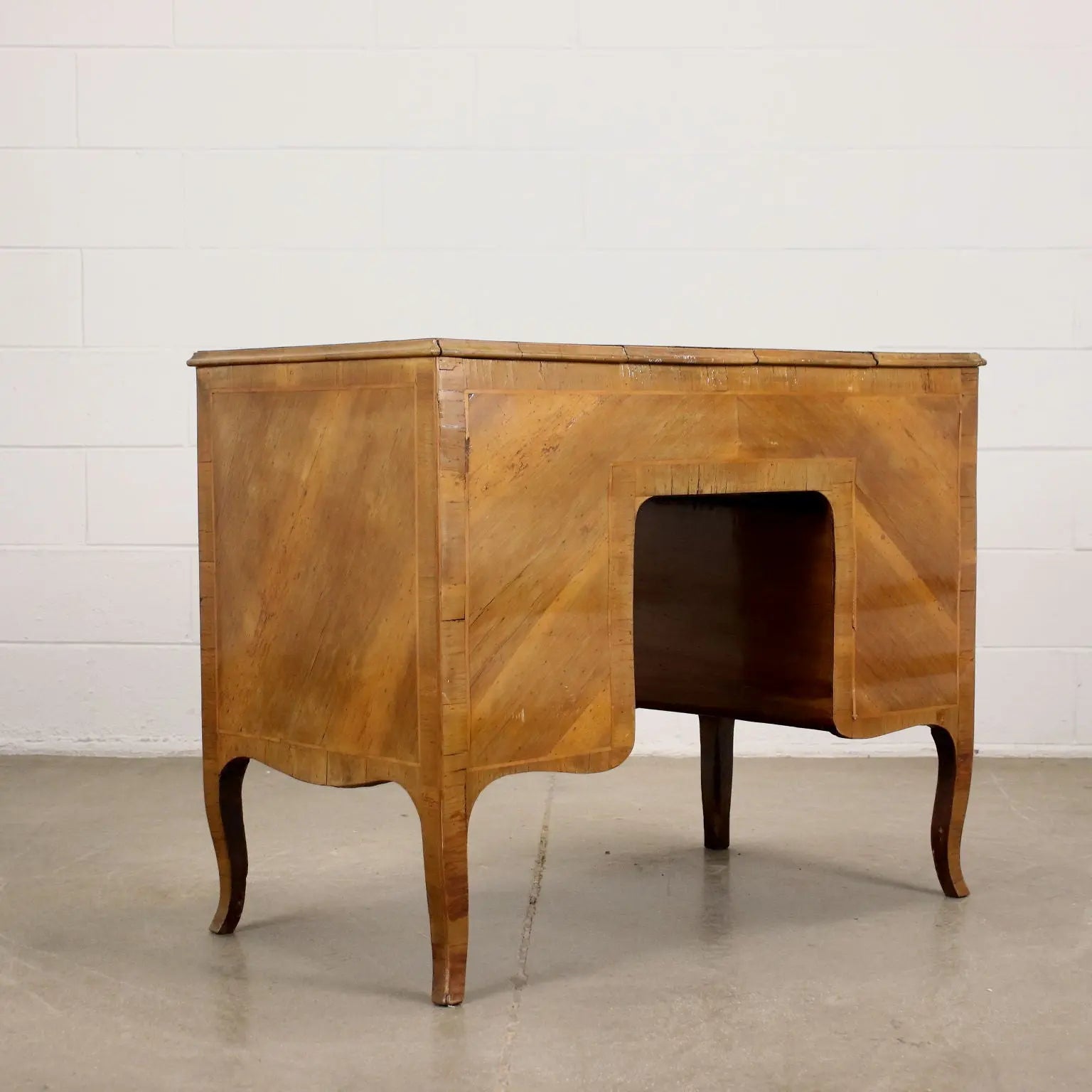 Desk Various Woods Italy XX Century - Italy 20th century | Antiques | Desks & Writing Desks
