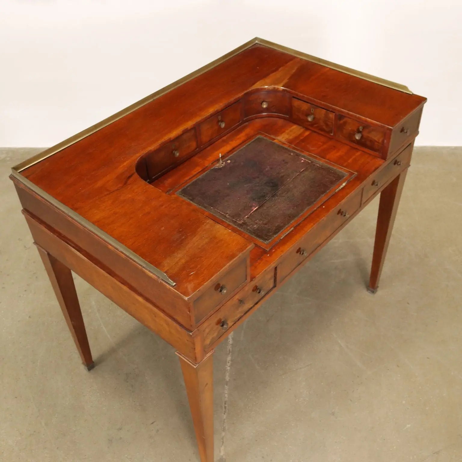 Ancient Writing Desk Carlton House Desk George III '800 Mahogany Brass - England First quarter of the 19th century George III | Antiques | Desks & Writing Desks