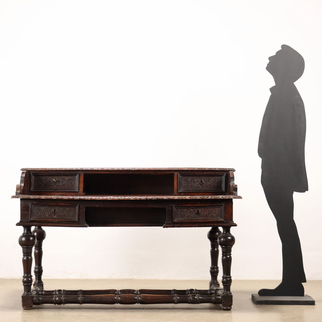 Antique Neo-Renaissance Style Writing Desk Italy XIX-XX Century - Italy, Late XIX - Early XX Century | Antiques  Desks & Writing Desks