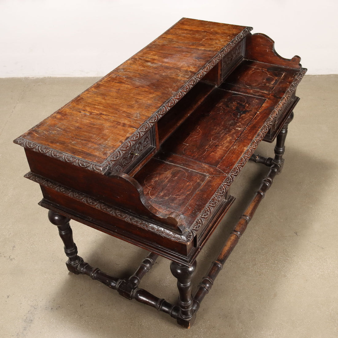 Antique Neo-Renaissance Style Writing Desk Italy XIX-XX Century - Italy, Late XIX - Early XX Century | Antiques  Desks & Writing Desks